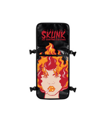 Faceoff®- Skunk Girl On Fire - Bags at Paff Paff